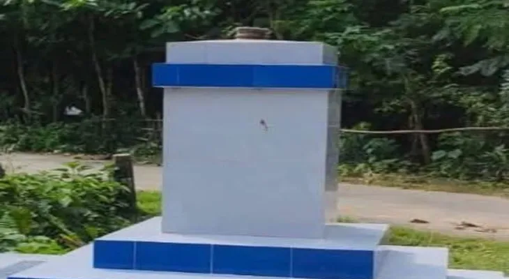 বেদী থেকে উধাও মণীষী পঞ্চানন বর্মার মূর্তি! শোরগোল কোচবিহারে
