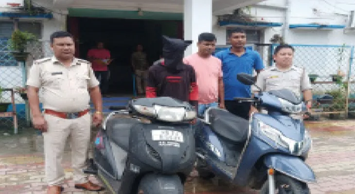 ময়নাগুড়ির তিস্তার ঘাট থেকে চুরি যাওয়া স্কুটার মিলল ক্রান্তিতে, ধৃত ১