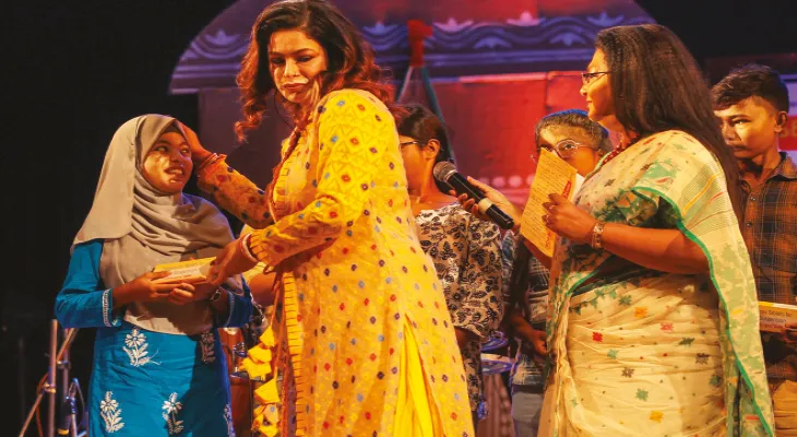 ইমনের একক অনুষ্ঠান