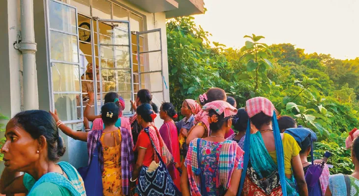 ডুয়ার্সের চা বাগানে ২০ শতাংশ হারে বোনাসের টাকা দেওয়া শুরু