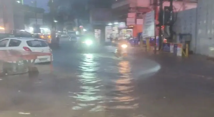 কর্ণাটকের হুব্বাল্লিতে ব্যাপক বৃষ্টি, জলমগ্ন একাধিক এলাকা