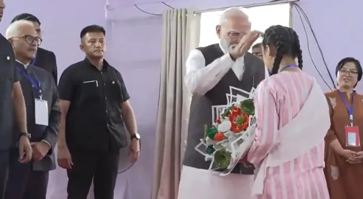 মণিপুরে চুরাচাঁদপুরে স্বাগত জানানো হল প্রধানমন্ত্রী নরেন্দ্র মোদিকে