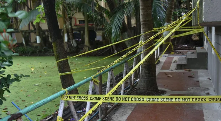 ‘নেশাগ্রস্ত’ অবস্থায় একাই হেঁটে ঝিলের দিকে গিয়েছিল অনামিকা, বৃহস্পতিবার রাতের সিসি ক্যামেরার ফুটেজ পুলিশের হাতে