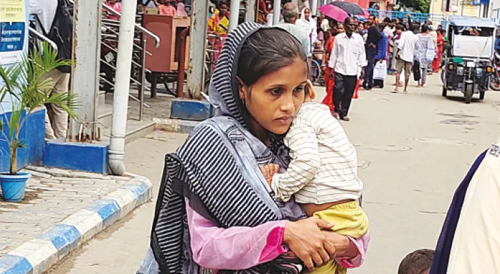 সীমান্তে ফেলে পালিয়েছেন খুড়শ্বশুর, অন্তঃসত্ত্বা বাংলাদেশি বউমা গ্রেফতার