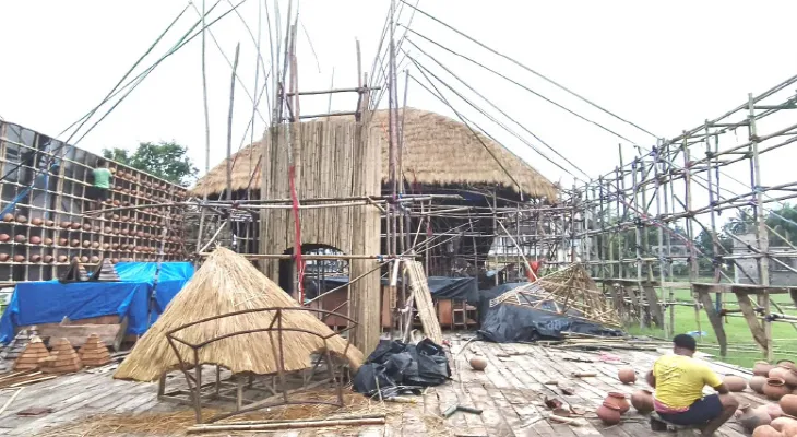 ধাত্রীগ্রামে সম্প্রীতির পুজোর থিম ‘ইচ্ছে ডানা’