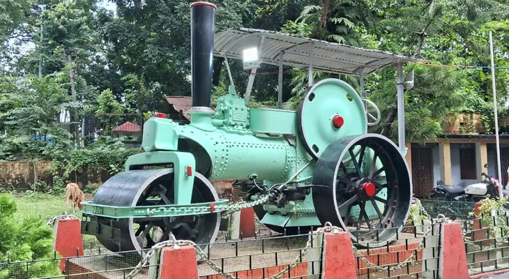 জন্ম বিদেশে, ‘স্টিম সাহেবের’ দীর্ঘায়ু কামনায় পুজো বাংলায়