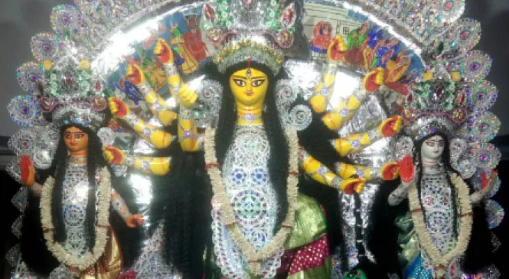 জমিদারের মরদেহে ফের প্রাণের সঞ্চার, ভট্টাচার্য পরিবারে শুরু মায়ের আরাধনা, ডায়মন্ডহারবারের বাসুলডাঙায় ৩১৯ বছরের পুরনো পুজো