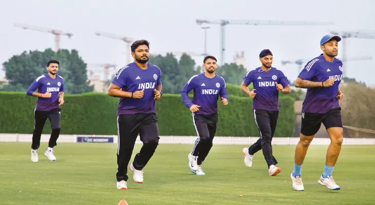 রবিবার ভারত-পাক মহারণ, হ্যান্ডশেক না করার নির্দেশ আইসিসি’র, ওমানের বিরুদ্ধে বড় জয়ের লক্ষ্যে টিম ইন্ডিয়া