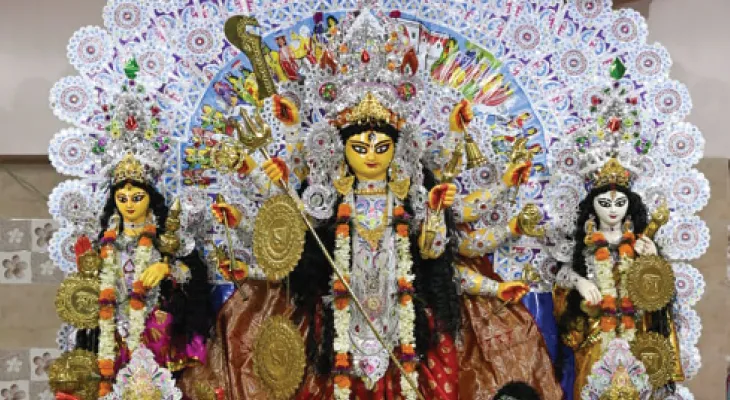 একই পরিবারের ৩ দুর্গাপুজোকে ঘিরে মেতে ওঠে গোটা মাকড়দহ, বন্দ্যোপাধ্যায় বাড়ির পুজোর ২৮৩ বছর