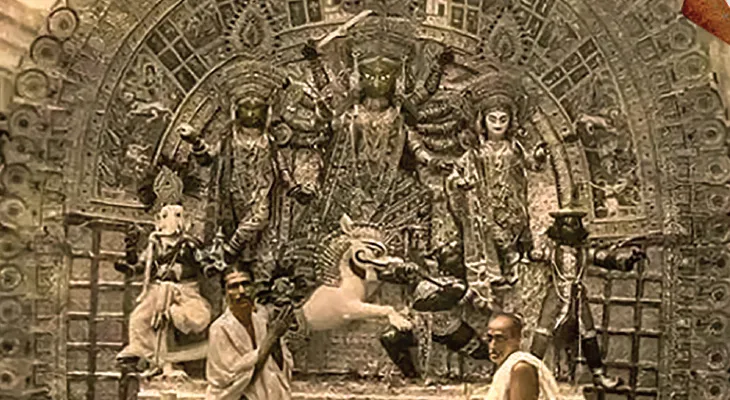 পাঁচ দশকে বদলে যাওয়া দুর্গাপুজো