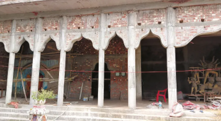 দানগ্রামের জমিদার বাড়িতে দুর্গাপুজোর দিন লক্ষ্মীপুজো