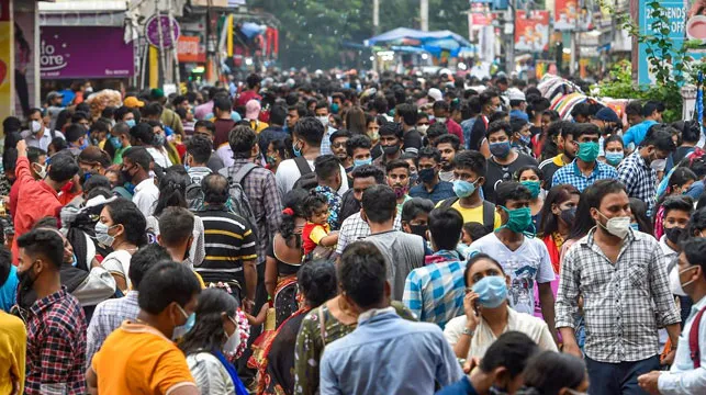 ভিড় সামলাতে দ্বিতীয়া থেকেই  যান নিয়ন্ত্রণের ভাবনা কল্যাণীতে