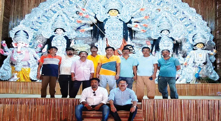 বিবেকানন্দ স্মৃতি সমিতির পুজোয় দেখা যাবে আদিবাসীদের সংস্কৃতি