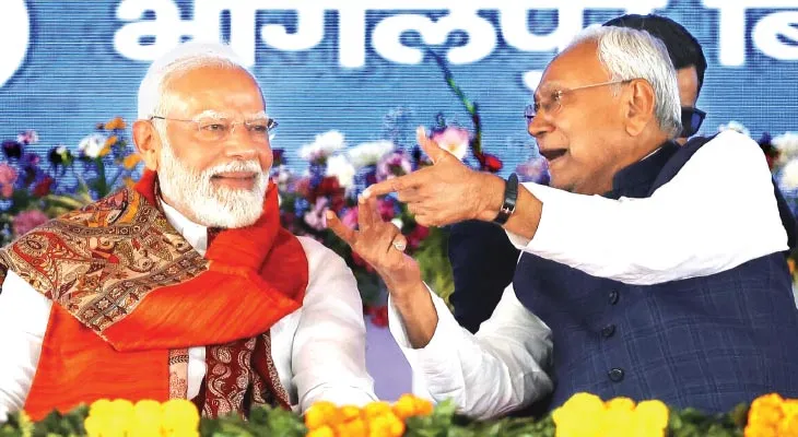 নির্বাচন কমিশন নীতীশের গদি বাঁচাতে পারবে?
