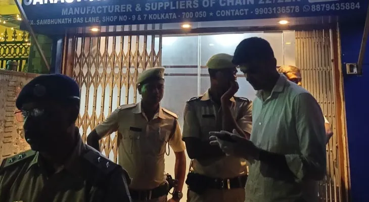 বরানগরে সোনার দোকানে ডাকাতি ও খুন লোকাল টিপারের সাহায্যেই,  প্রাথমিক তদন্তে পুলিশের সন্দেহ