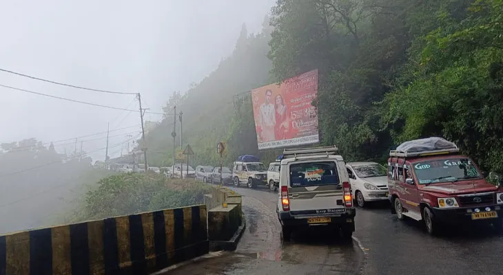 ‘শিলিগুড়ি নামার ভাড়া ১৫ হাজার’