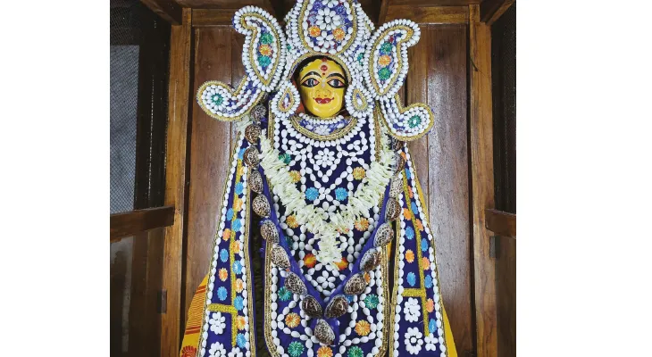 ময়ূরেশ্বরের ঘোষগ্রামে প্রথা মেনেই হয় ধনলক্ষ্মীর আরাধনা, ভক্তের ঢল