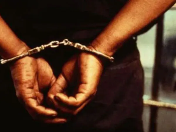 ডানকুনিতে লিভ-ইন পার্টনারকে নির্যাতন করে খুন, গ্রেফতার যুবক