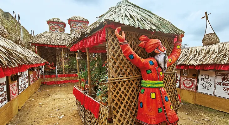 লক্ষ্মী আরাধনায় সাজ সাজ  রব, রকমারি থিমের বাহার