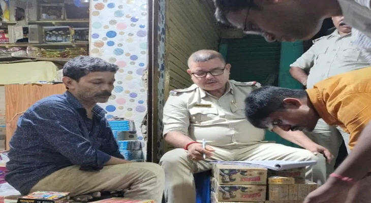 কোজাগরী লক্ষ্মীপুজোর রাতে নিষিদ্ধ শব্দবাজি বিক্রির অভিযোগে নবদ্বীপ থানার হাতে গ্রেফতার এক