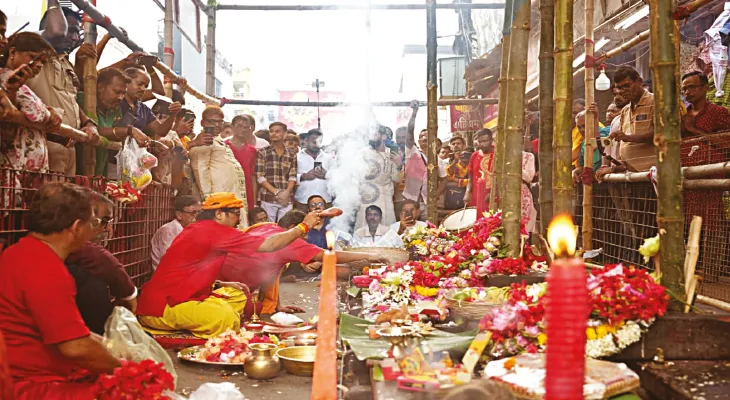 বড়মার পুজো দিতে আসছেন অভিষেক, নিরাপত্তা ব্যবস্থা খতিয়ে দেখতে বৈঠক