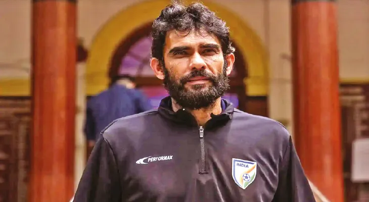 সিঙ্গাপুরে সন্দেশরা, জয়ের আশায় কোচ খালিদ