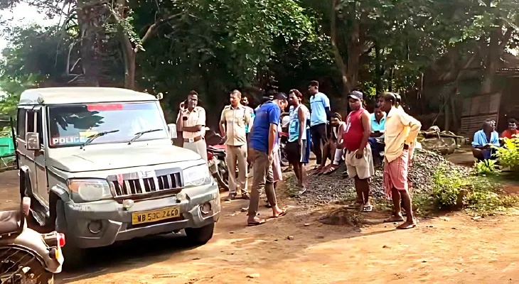 মহম্মদবাজারে মহিলাকে কুড়ুল দিয়ে কুপিয়ে খুন, থানায় আত্মসমর্পণ অভিযুক্তের