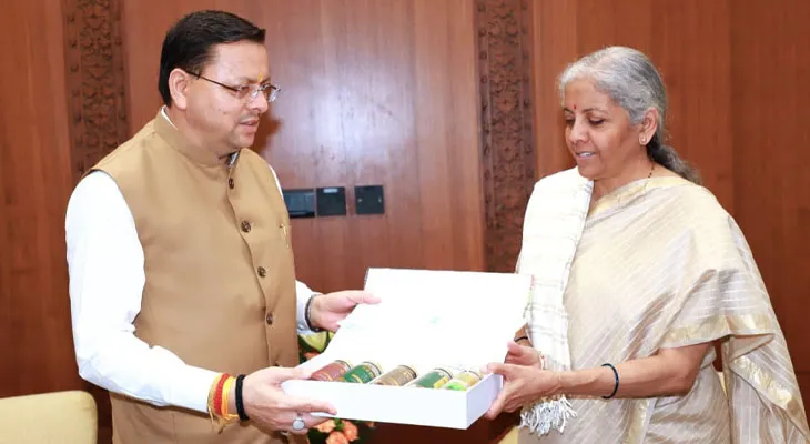 দিল্লিতে কেন্দ্রীয় অর্থমন্ত্রী নির্মলা সীতারামনের সঙ্গে দেখা করলেন উত্তরাখণ্ডের মুখ্যমন্ত্রী পুষ্কর সিং ধামি