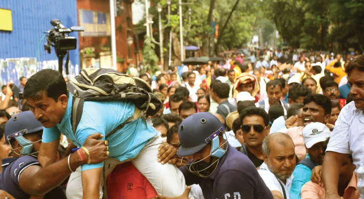 পার্শ্ব শিক্ষকদের নবান্ন অভিযান  ঘিরে উত্তাল ধর্মতলা, যানজট