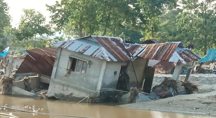 বিপর্যয়ে ভেঙে যাওয়া বাড়ি নির্মাণে ১ লক্ষ ২০ হাজার, পাহাড়-ডুয়ার্সের দুর্গত এলাকা নিয়ে সিদ্ধান্ত রাজ্যের