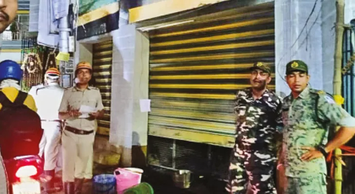 বাজি বিস্ফোরণ কাণ্ডে শ্রমিকের মৃত্যু, গ্রেফতার বাড়ির মালিক