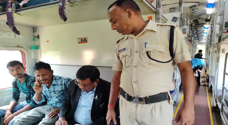 একদিনে ১,৬০,০৪০ টাকা জরিমানা আদায়! রেলের বিশেষ নজরদারির জের