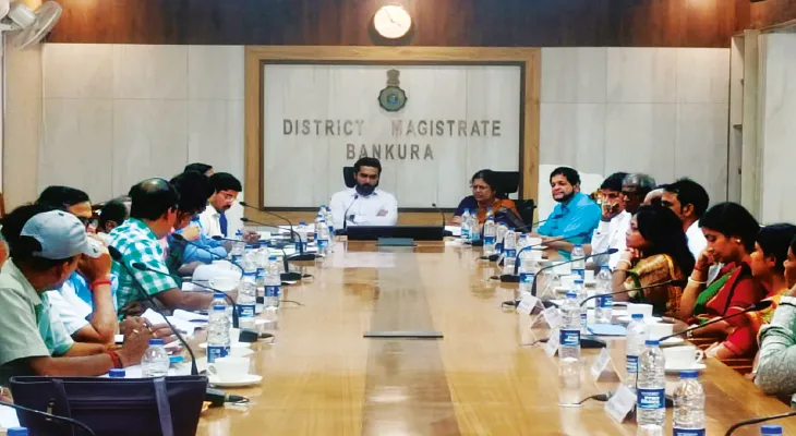 জেলা প্রশাসন ও জনপ্রতিনিধিদের সঙ্গে বৈঠকে সেচদপ্তরের কর্তাদের