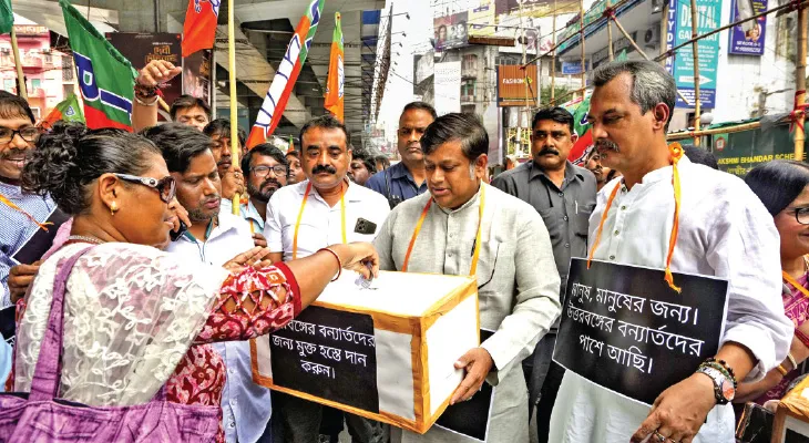 ‘আত্মনির্ভর’ বিজেপির সবটাই ধার করা