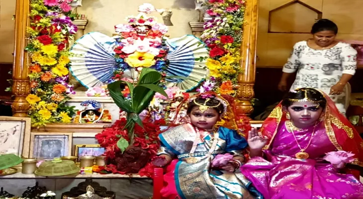 করুণাময়ী কালী মন্দিরে চলছে কুমারী পুজো