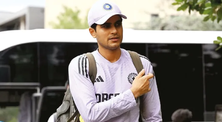 অ্যাডিলেডে পৌঁছোলেন গিলরা, কম্বিনেশন নিয়ে বাড়ছে উদ্বেগ