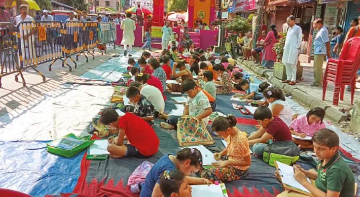 যাদবপুরে ৯০ বছরের পুজো ঘিরে উচ্ছ্বাস