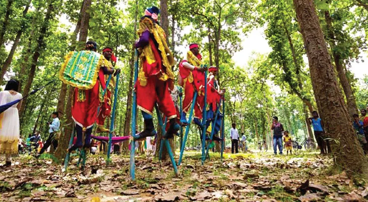 জানা  অজানা: রাঢ় বাংলার রণপা