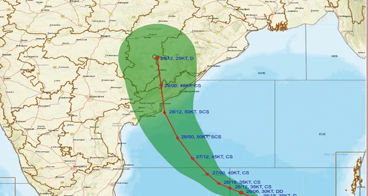 দক্ষিণপূর্ব বঙ্গোপসাগরে সৃষ্ট নিম্নচাপটি অতি গভীর নিম্নচাপে পরিণত হয়েছে, শক্তি বাড়িয়ে ধীরে ধীরে এগোচ্ছে অন্ধ্রপ্রদেশের উপকূলের দিকে