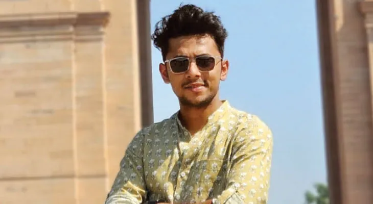এক ফোনে বদলে গেল ভাগ্য, ‘থামা’ সিনেমায় সৌম্যদীপের গান মুখে মুখে