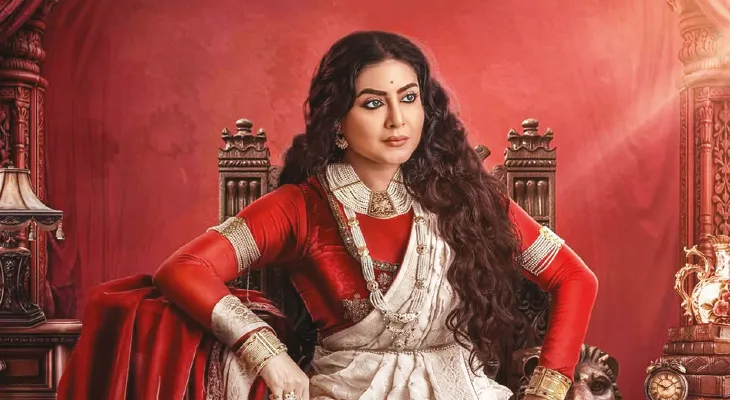 মঞ্চই এবার বড়পর্দা