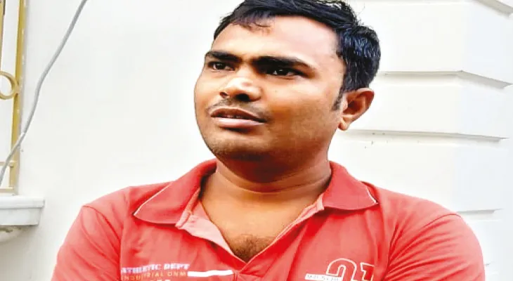 বিএলও’রই নাম নেই ২০০২ সালের ভোটার তালিকায়! শান্তিপুরে চাঞ্চল্য