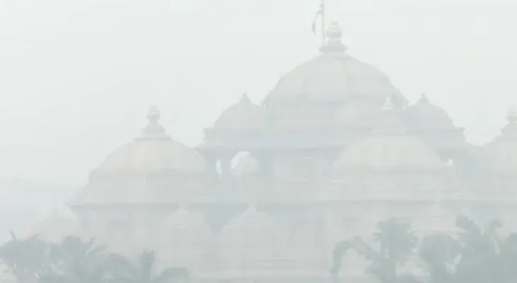 দিল্লির অক্ষরধামে বাতাসের গুণগতমান ৩০৭, ক্যাটাগরি ‘খুবই খারাপ’, জানাল কেন্দ্রীয় দূষণ নিয়ন্ত্রক পর্ষদ