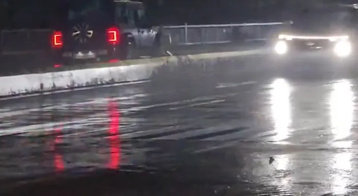 বিহারের পাটনায় ভারী বৃষ্টি