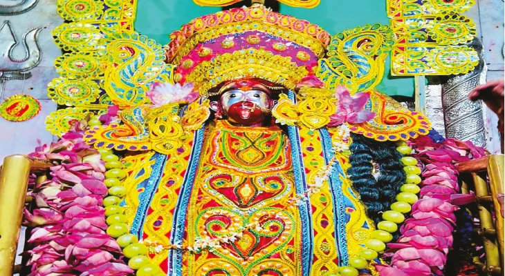 তারা মায়ের জগদ্ধাত্রী রূপে পুজো দেখতে তারাপীঠে পুণ্যার্থীর ভিড়