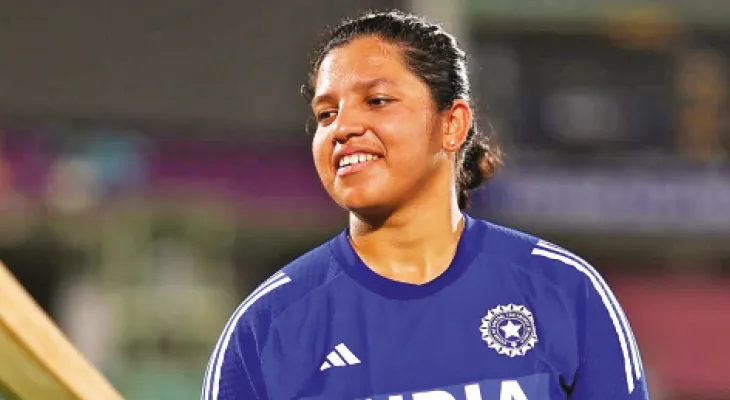 বিশ্বকাপ ফাইনালে রিচার ব্যাটে শতরানের আশায় শিলিগুড়ি