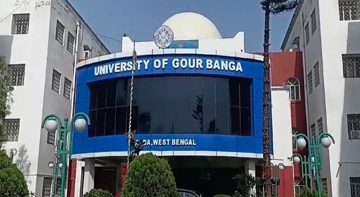 ‘তৎকাল’ শংসাপত্র দিতে চড়া ফি নেওয়ার অভিযোগ, অনুমোদিত বলে জানাল গৌড়বঙ্গ বিশ্ববিদ্যালয় কর্তৃপক্ষ
