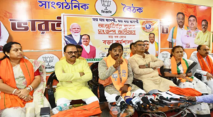 এ রাজ্যে বিজেপি ক্ষমতায় এলে বাংলাদেশ হতে পারে অঙ্গরাজ্য, বিজেপি সাংসদ জগন্নাথ সরকারের মন্তব্যে শোরগোল