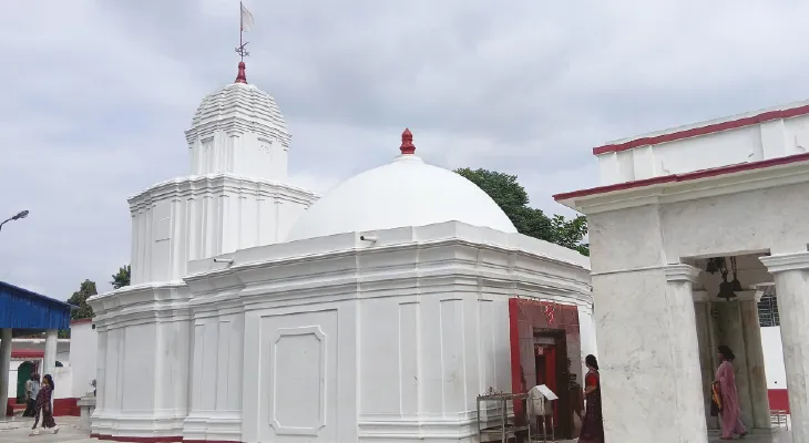 মঙ্গলকোটে দেবী যোগাদ্যার পুজো কমিটিতে আজও বহাল রাজতন্ত্রের পদ