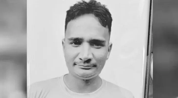 ‘এসআইআর আতঙ্কে’ ফের মৃত্যুর অভিযোগ, ফর্ম বিলির প্রথম দিনেই আত্মঘাতী উলুবেড়িয়ার যুবক